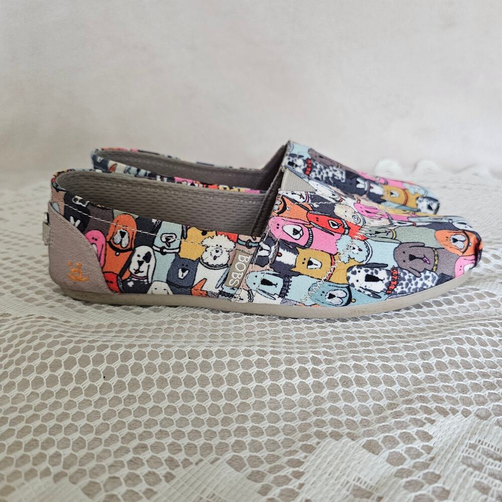 Bob's For Dogs by Sketchers Women's Slip-On Shoe sz7 Memory Sneaker Wag Party